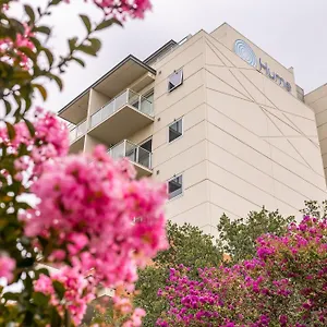 Hume Serviced 4*, Adelaide Australia
